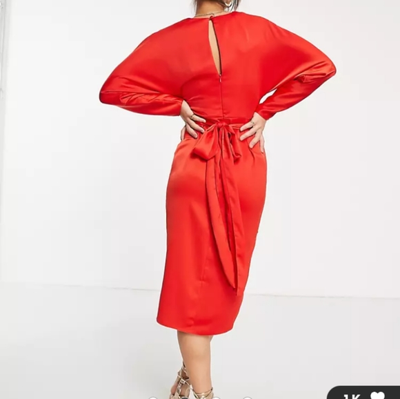 Asos Red satin batwing dress - Picture 2 of 6
